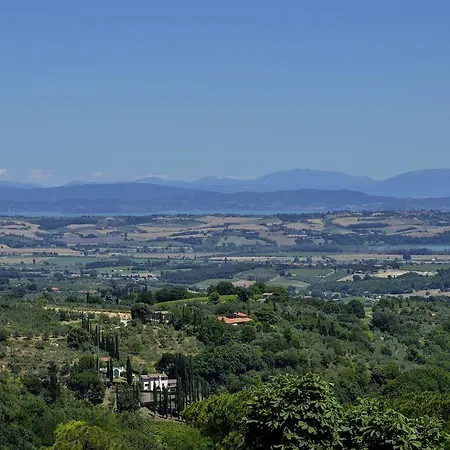 La Corte Medicea Guest house 3*